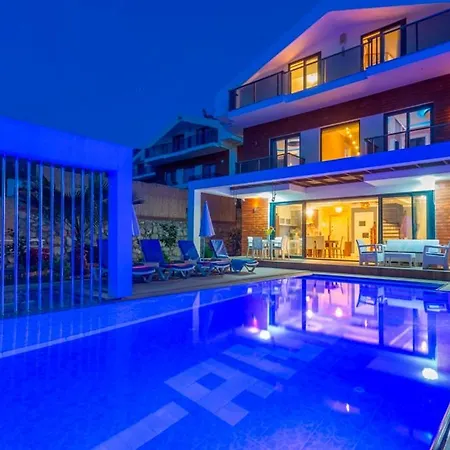 Celebrity G Βίλα