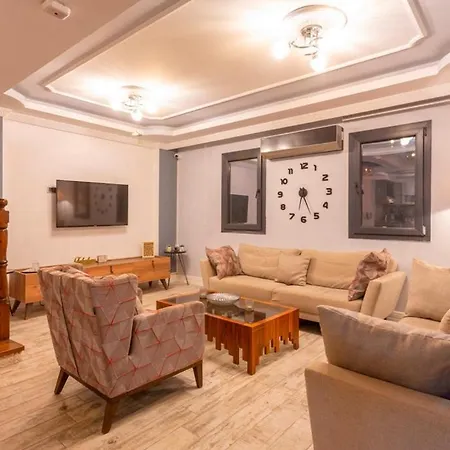 Celebrity G Βίλα